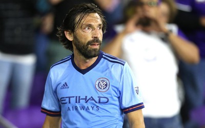 DB电竞-加比马丁球迷制作纪念T恤